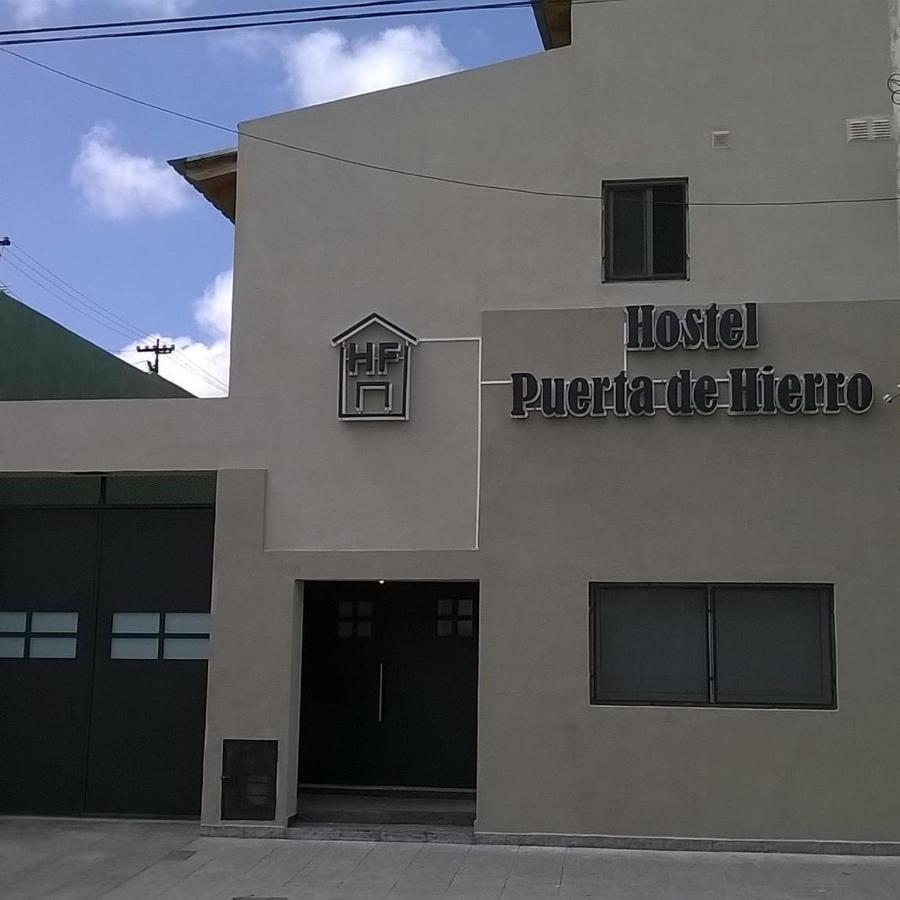 Hostel Puerta De Hierro Villa Alsina Ngoại thất bức ảnh