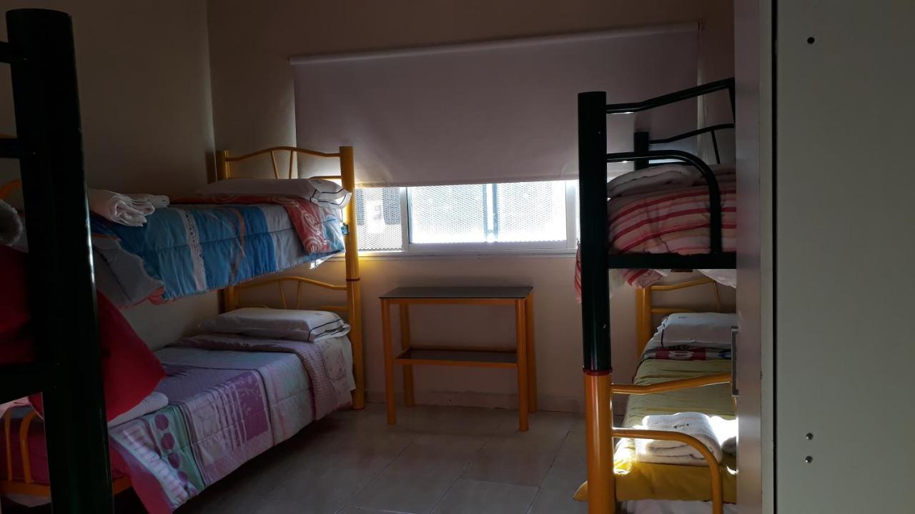 Hostel Puerta De Hierro Villa Alsina Ngoại thất bức ảnh