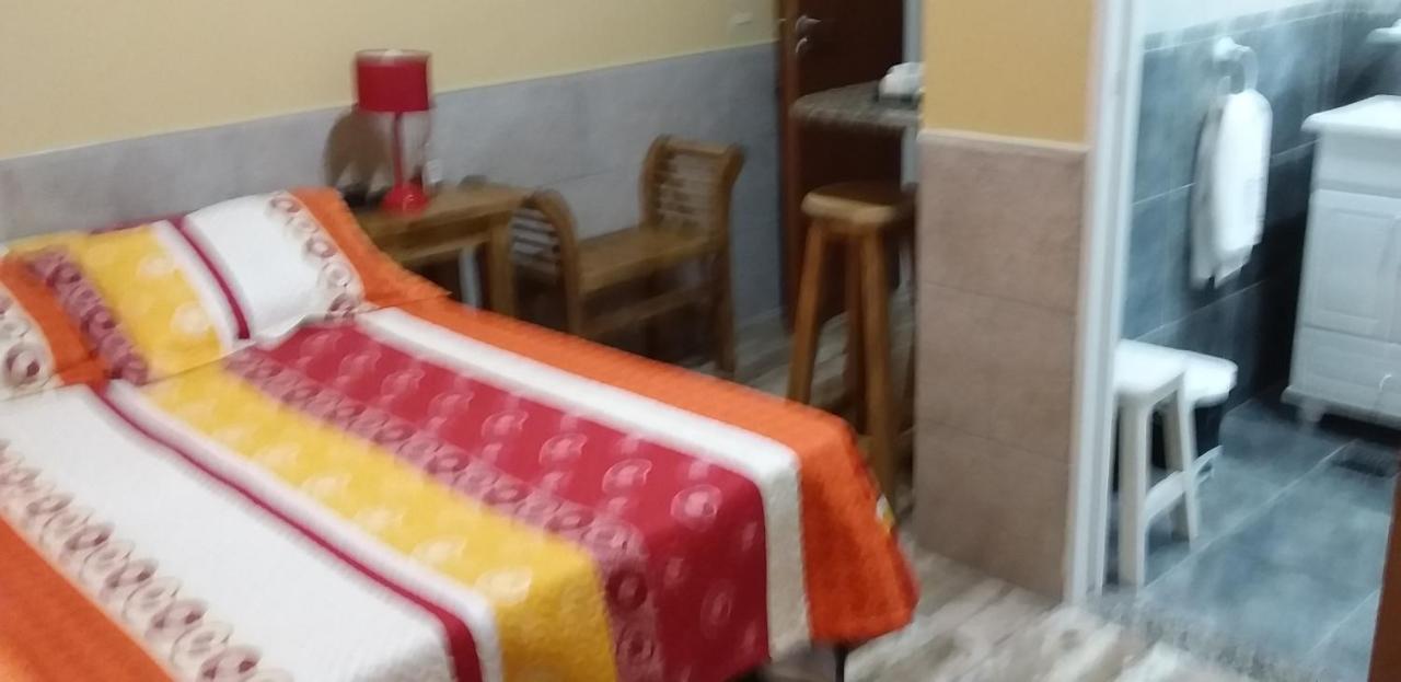 Hostel Puerta De Hierro Villa Alsina Ngoại thất bức ảnh